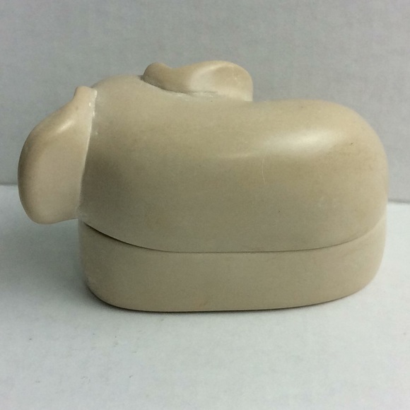 Soapstone Elephant Trinket Box 5”X3”X2” Kenya - Picture 3 of 6